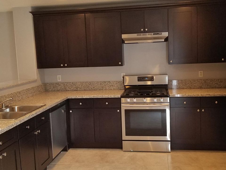 1st image of 994 Cantabria Heights Ave