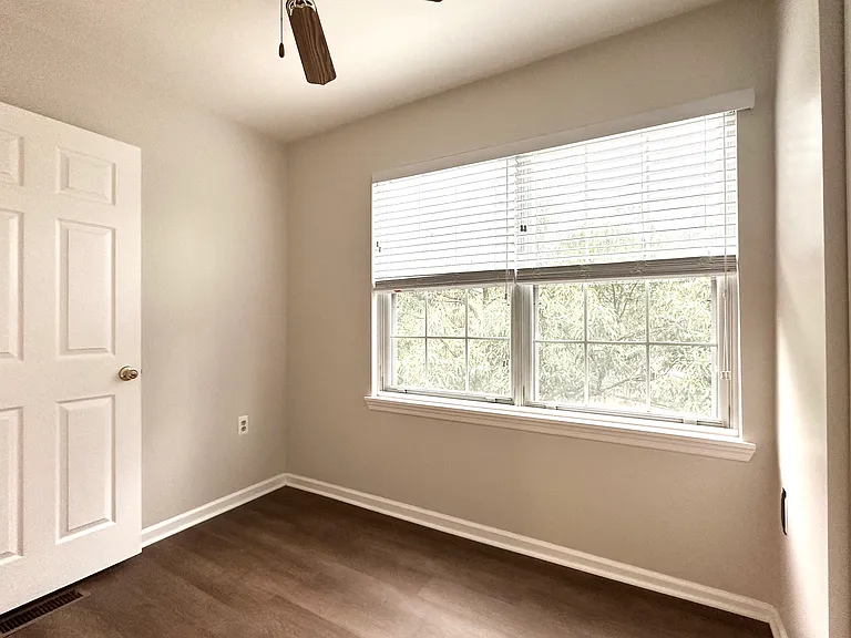 5700 Medallion Ct — Photo 26
