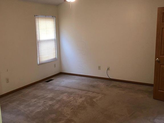 5th image of 763 Bent Oak Dr