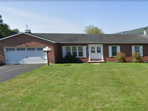 104 Greenwood Ave, Yeagertown, PA 17099