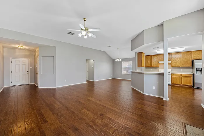 1512 Canvasback Trl — Photo 4