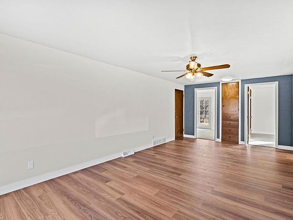 2nd image of 3114 Butternut Dr