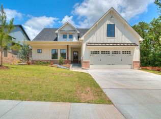7624 Walk In The Park Dr, Edmond, OK 73034