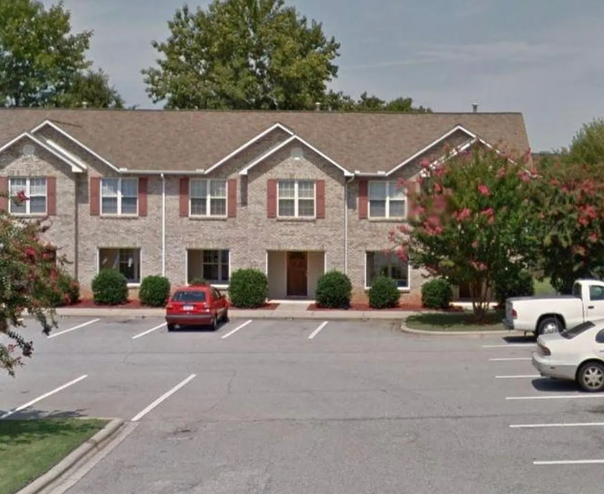 Building Photo - 814 Maupin Ave