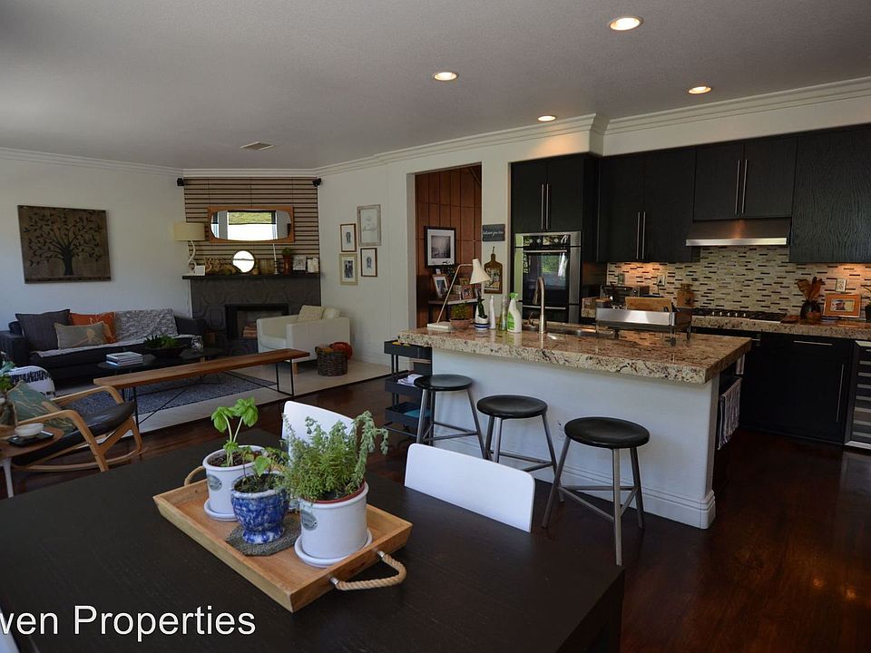 1st image of 2573 High Trail Ct