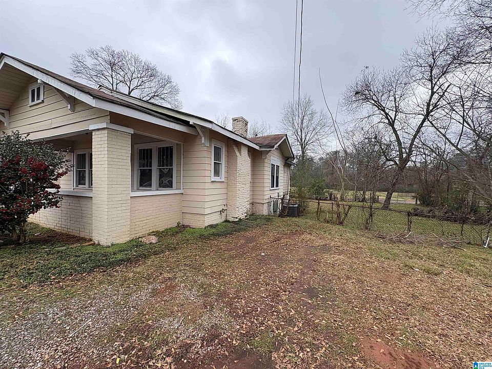 2nd image of 2713 Brookhaven Ave SW