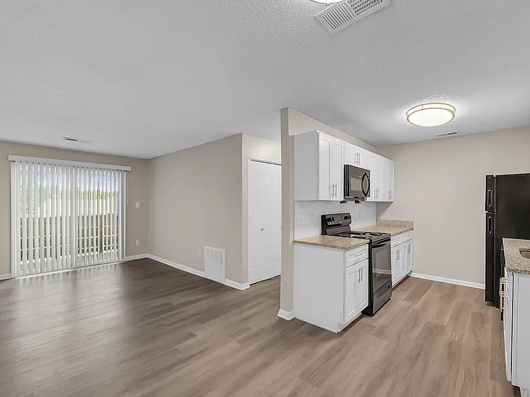 The Stella Apartments — Photo 15