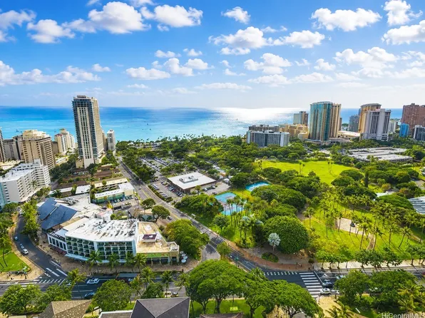 383 Kalaimoku St #2906, Honolulu, HI 96815