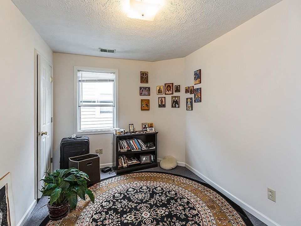 1st image of 326 E High St APT 1