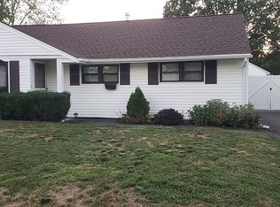 11 Getty Rd, Stony Pt, NY 10980