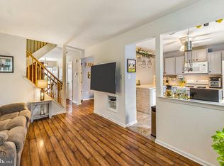 2 Hetton Ct, Glassboro, NJ 08028