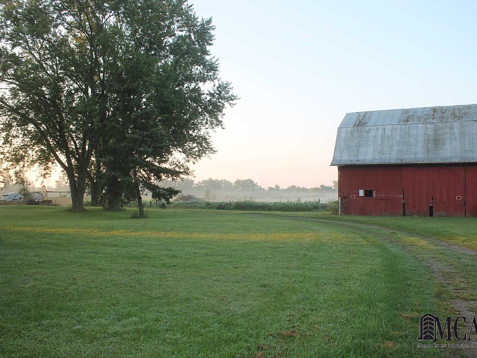 2nd image of 2903 S Otter Creek Rd