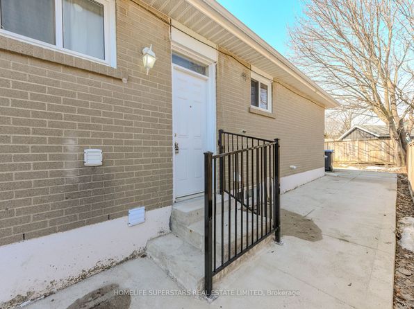 76 Flowertown Ave, Brampton, ON L6X 2K7