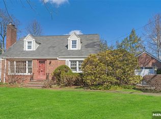 774 Austin Ave, Oradell, NJ 07649