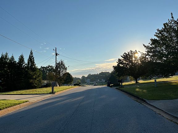 5th image of 85 Pleasant Hills Dr