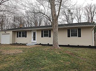 9 Redwood Rd, Howell, NJ 07731