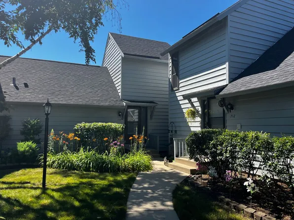 714 Colby Ct, Gurnee, IL 60031