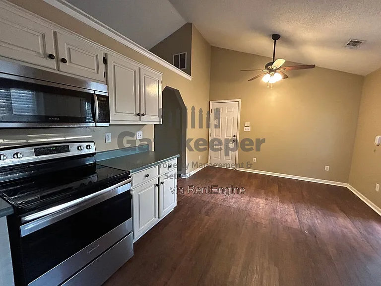 146 Wilder Way — Photo 6