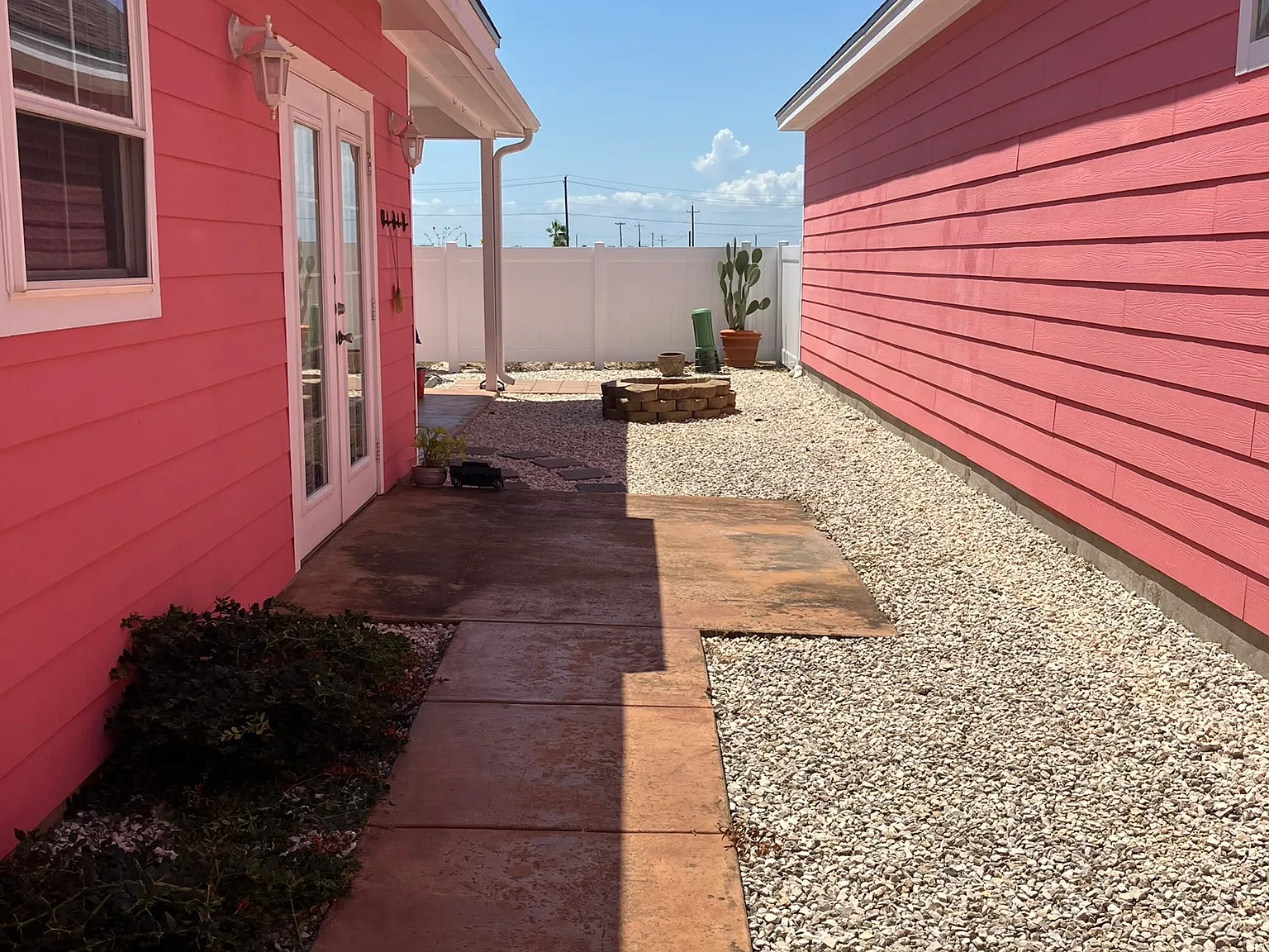 2 bed, 962 sqft, $1,900 — Photo 3