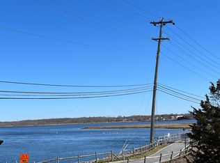 9 County Rd #9, Barrington, RI 02806