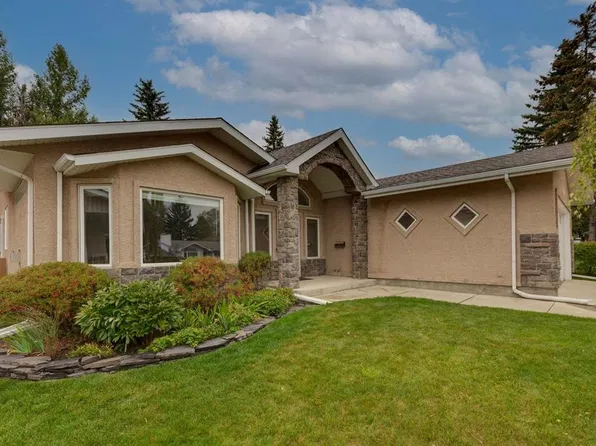 5815 S Dalhousie Dr NW, Calgary, AB T3A 1T2