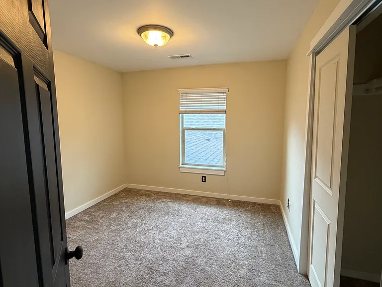 224 Kimball Ave #10-B — Photo 19