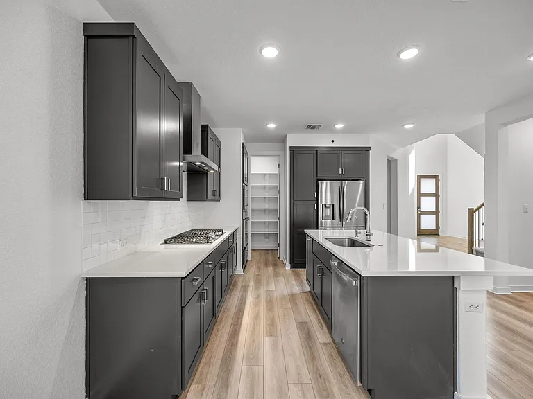 2145 Stampede Dr — Photo 8