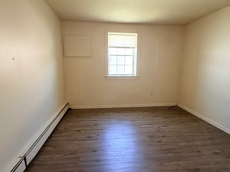 4 Mill St #5 — Photo 3