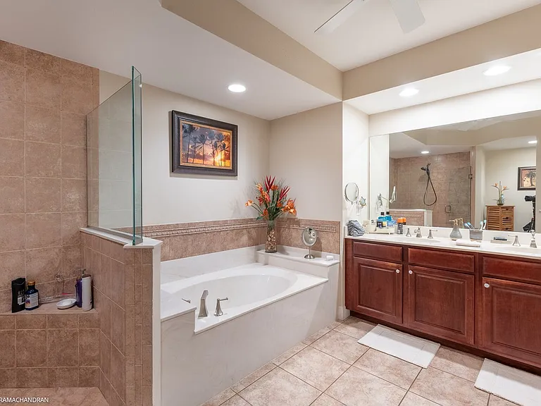 3313 Sunset Key Cir #403 — Photo 33