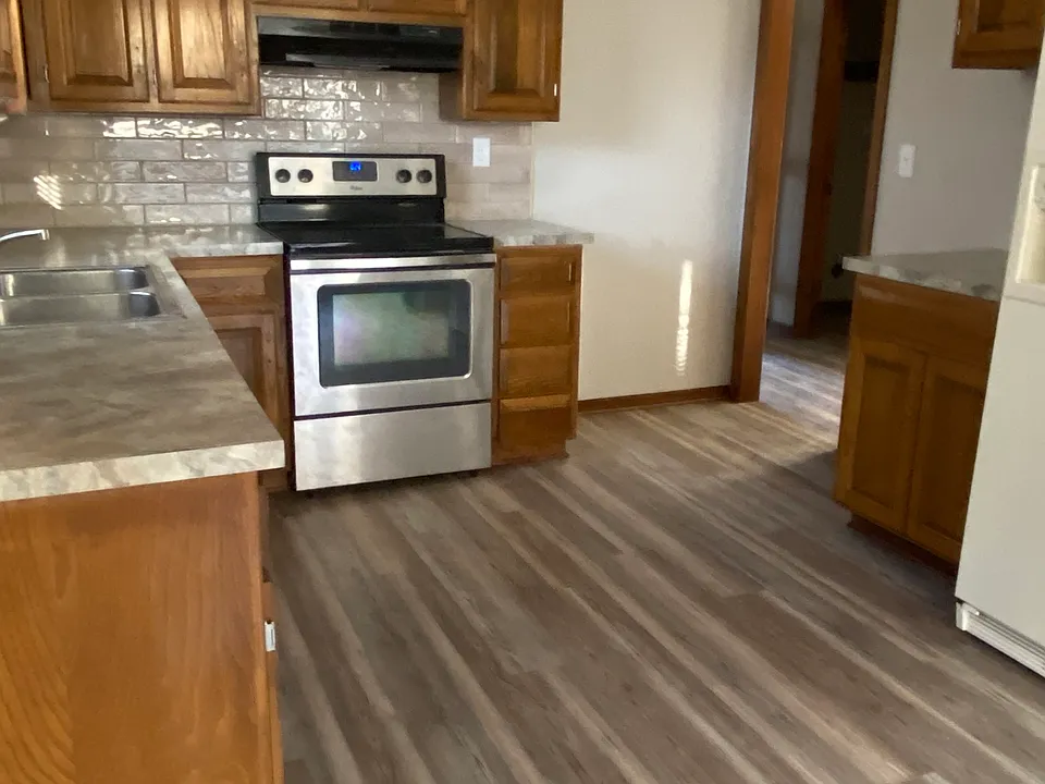 Kitchen, new flooring, countertops, backsplash