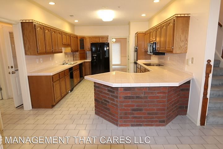 1st image of 3851 Davies Manor Dr