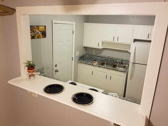 Open Dining Room to Kitchem