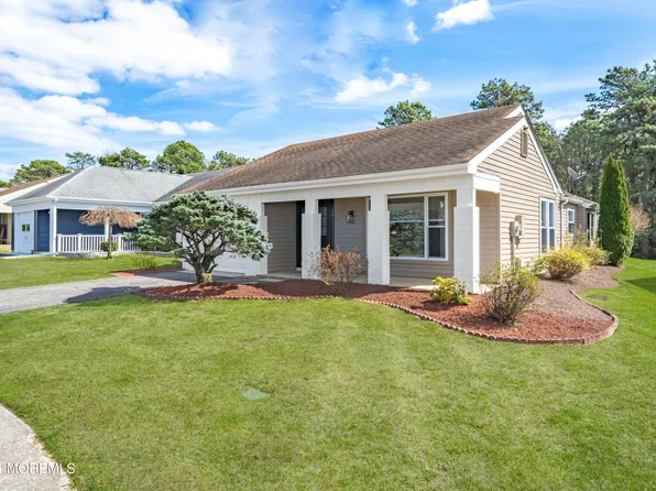 36 Flintshire Terrace, Manchester, NJ 08759