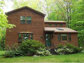 Beautiful wooded setting