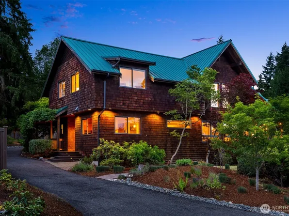 7321 152nd Avenue NE, Redmond, WA 98052
