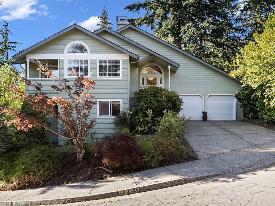 1st image of 2533 Moon Mountain Dr