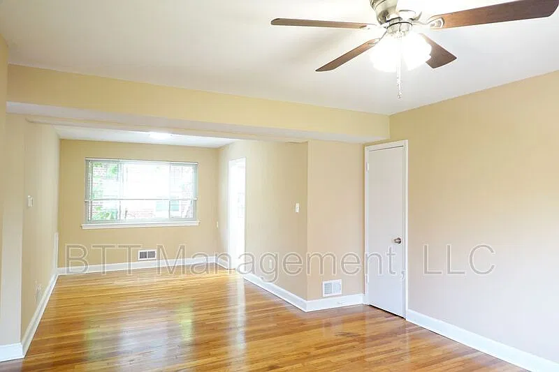 2 bed, 1.0 bath, 750 sqft, $1,650 — Photo 1