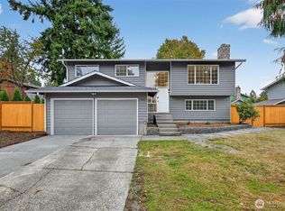 17203 Brook Blvd, Bothell, WA 98012