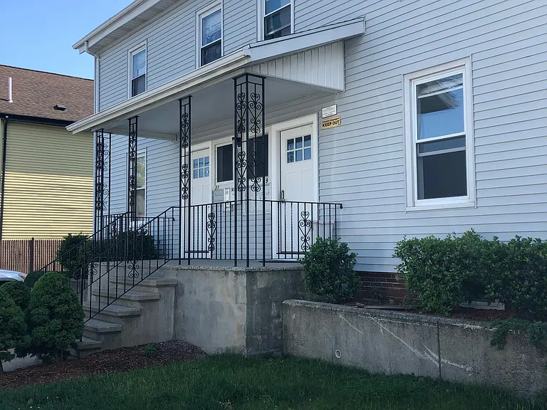 31 Richardson St #3 — Photo 20