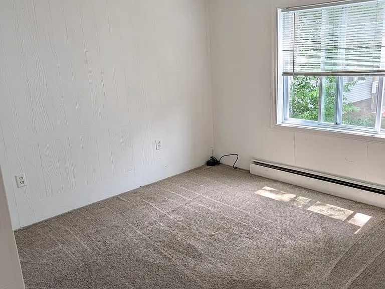 54 Gould St #B — Photo 9