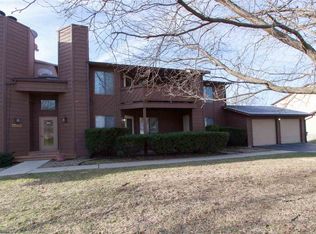 2040 Holiday Rd APT C4, Coralville, IA 52241