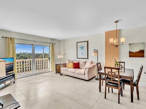 5th image of 1831 NE 38th Street #506