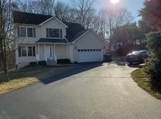 9 Margerie St, Danbury, CT 06811