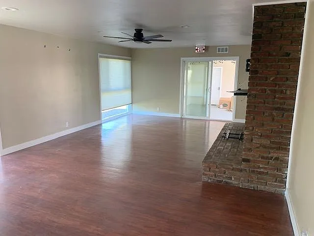 11602 Garden Dr — Photo 36