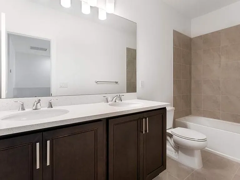 552 Sanderling Cir — Photo 14