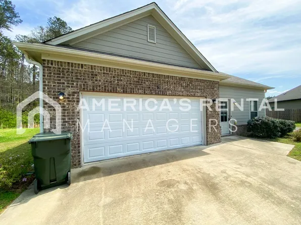 96 Ballington Way, Clanton, AL 35045