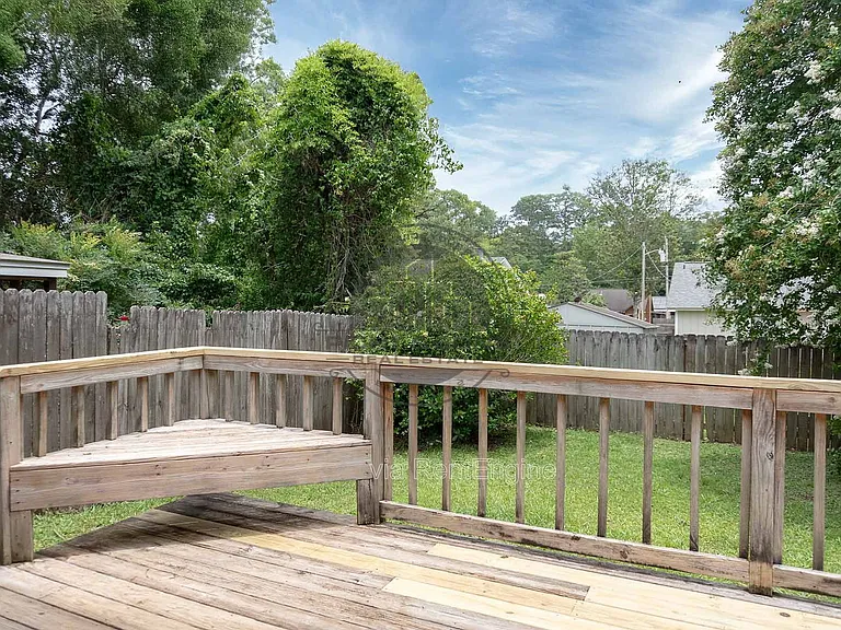 3223 Albert Dr #1 — Photo 26