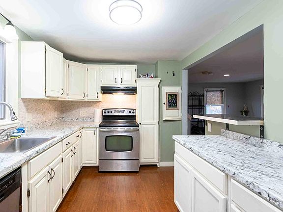 3rd image of 49 Jaffrey Road