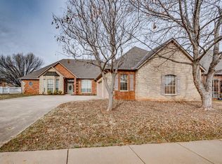 16521 Fenwick Blvd, Edmond, OK 73012