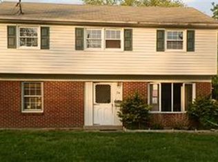 34 Briarcliff Rd, Marlton, NJ 08053